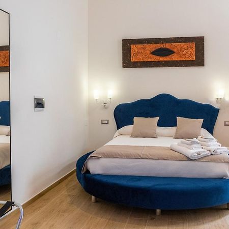 Lovely Rooms - Guest House Suites ทริจเจียโน ภายนอก รูปภาพ