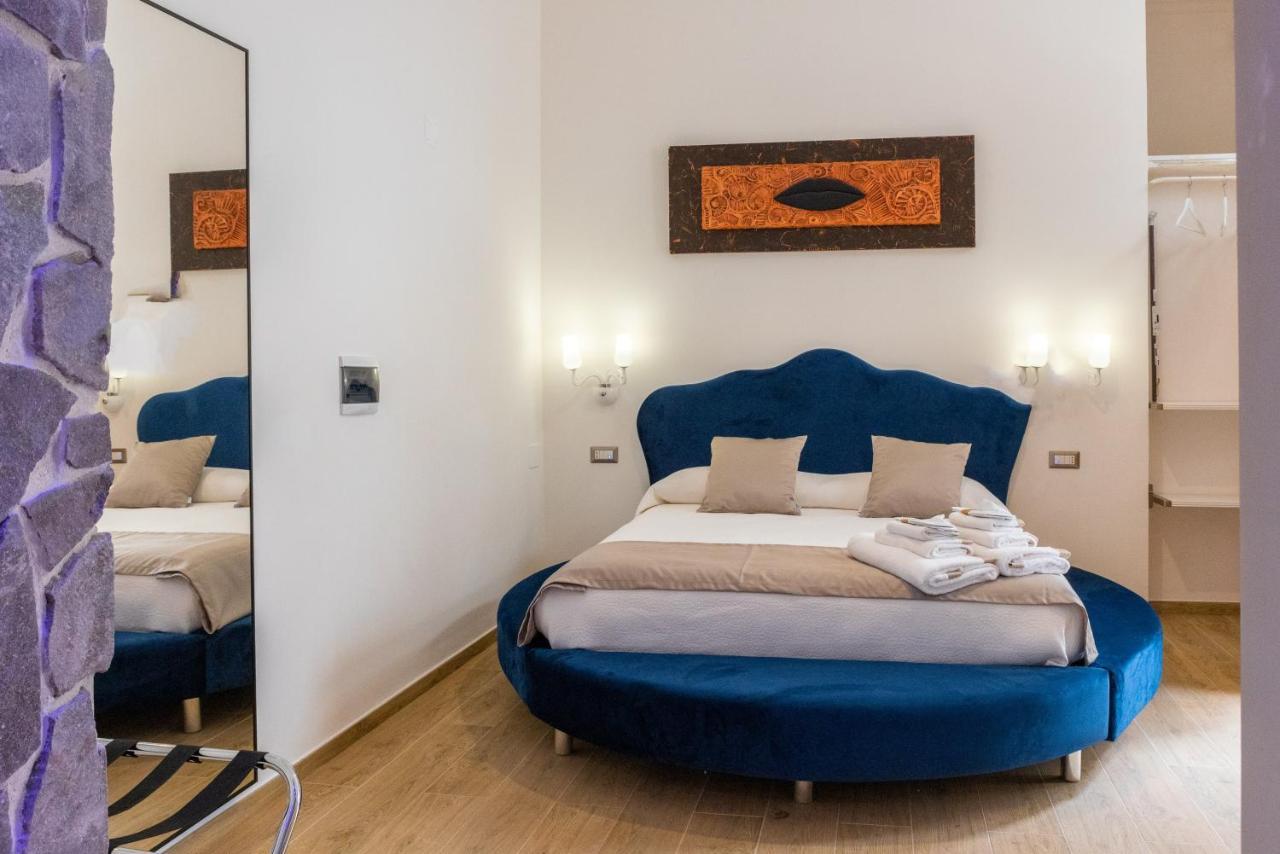 Lovely Rooms - Guest House Suites ทริจเจียโน ภายนอก รูปภาพ