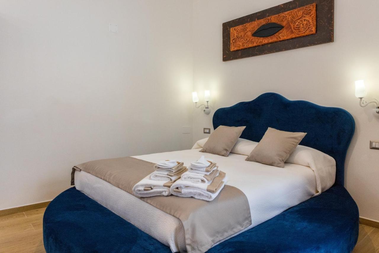 Lovely Rooms - Guest House Suites ทริจเจียโน ภายนอก รูปภาพ